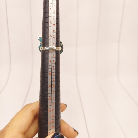 Handcrafted Natural Turquoise Ring - Picture 4 of 7